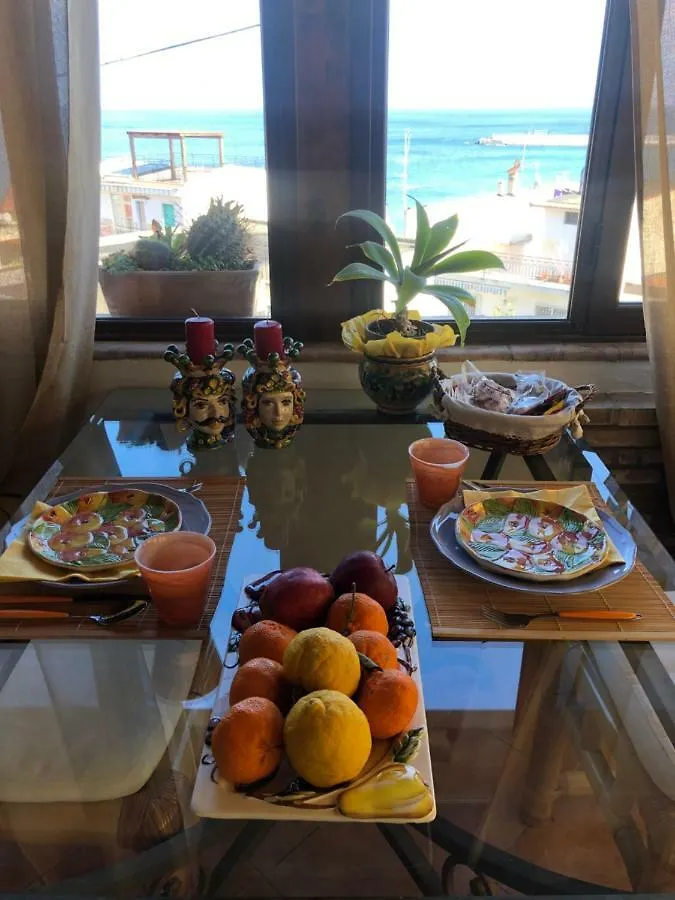 Casa vacanze Dolce Vita Mia Giardini Villa